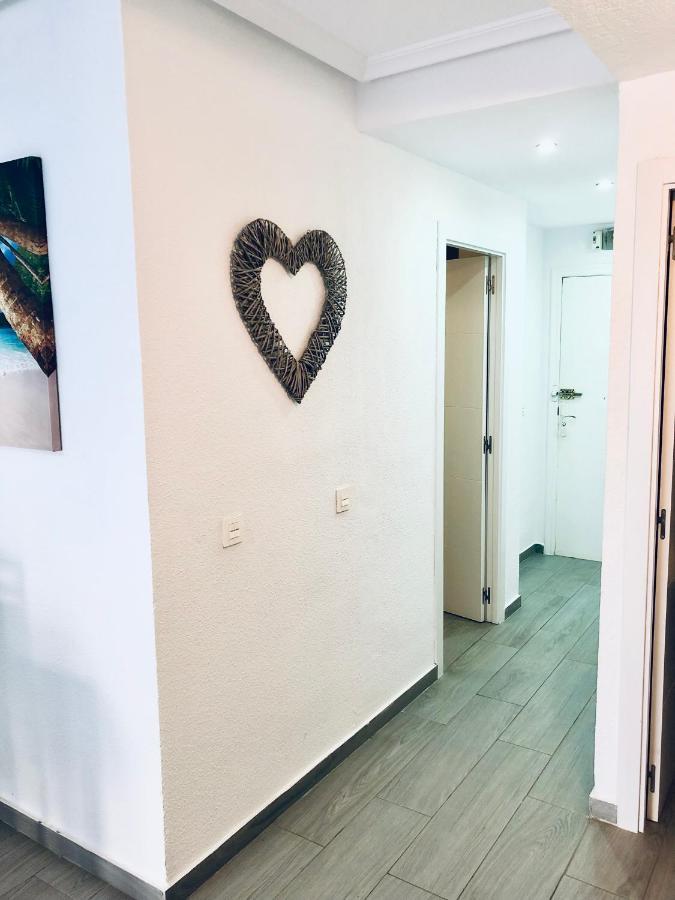 Apartamento Santa Pola"The Guitar" 300 M De La Playa Eksteriør billede